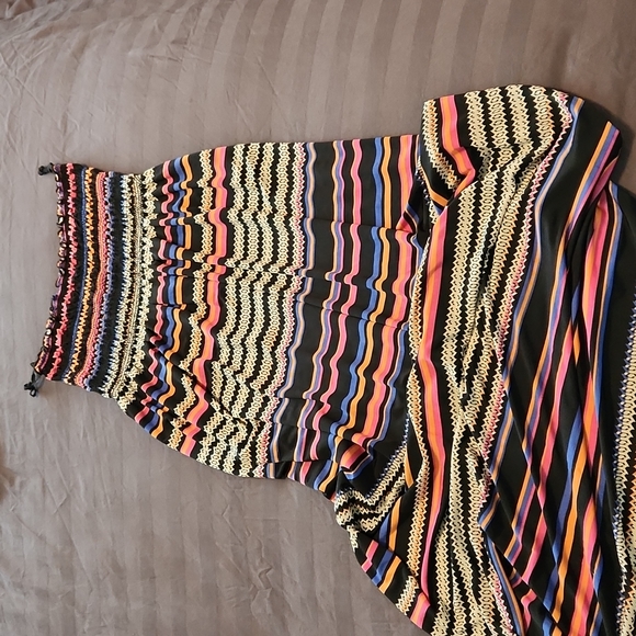 Ladies Espresso striped maxi dress, size Large - Picture 2 of 4